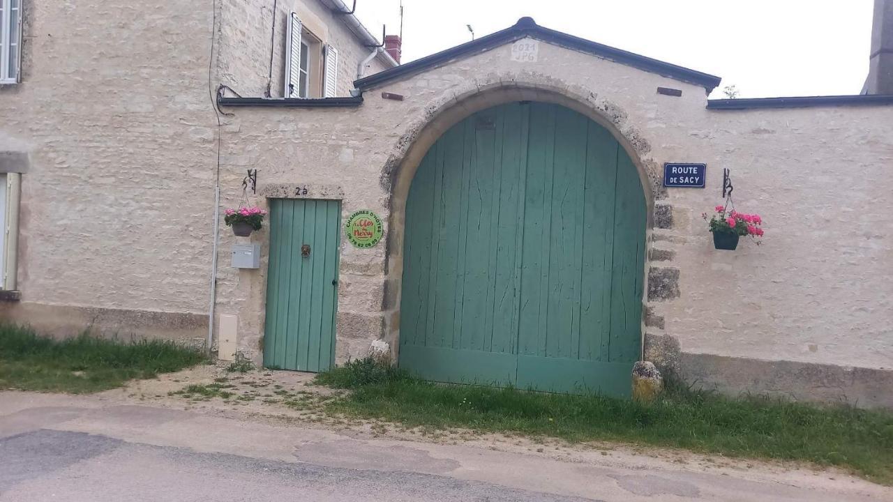 Le Clos Du Merry Joux-la-Ville エクステリア 写真